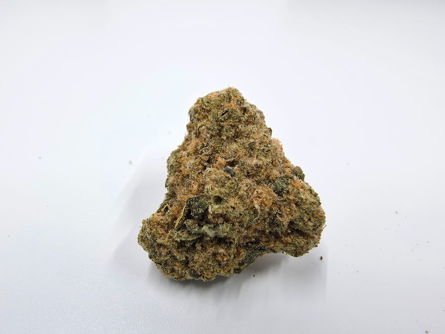 Source photograph: Weed Fairy – White Cookies